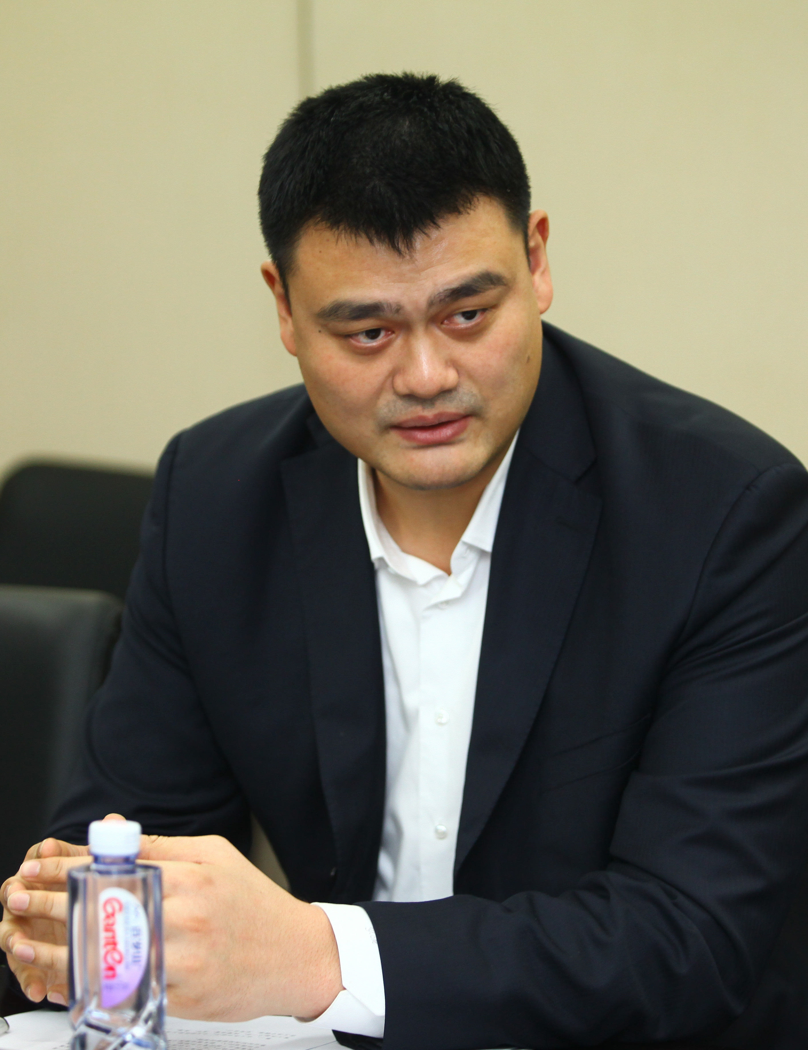 整迅速重返